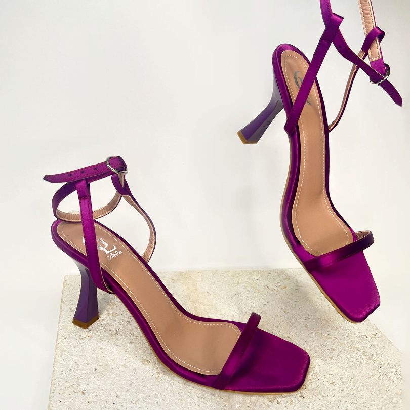 Pia summer sandals in dark purple