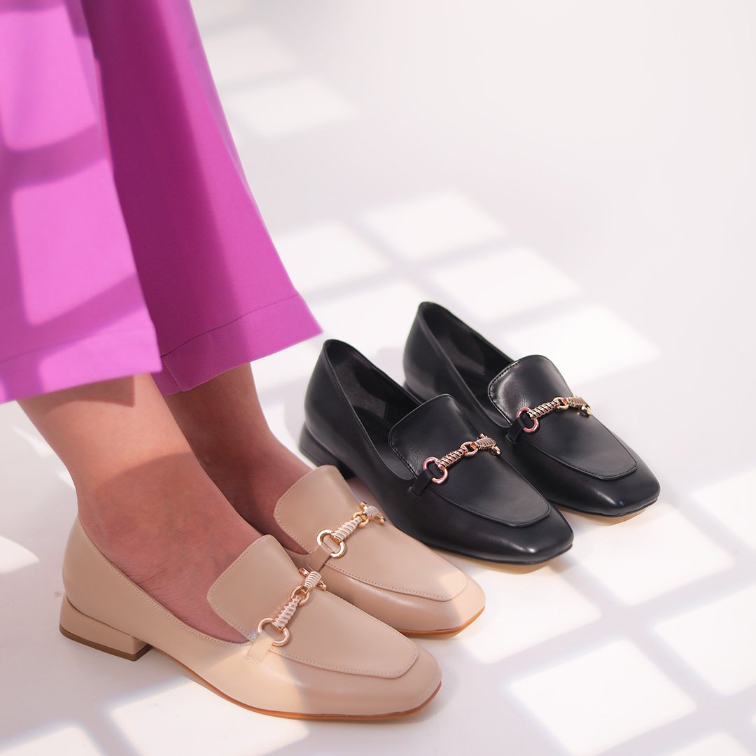 Tina Matte Loafers