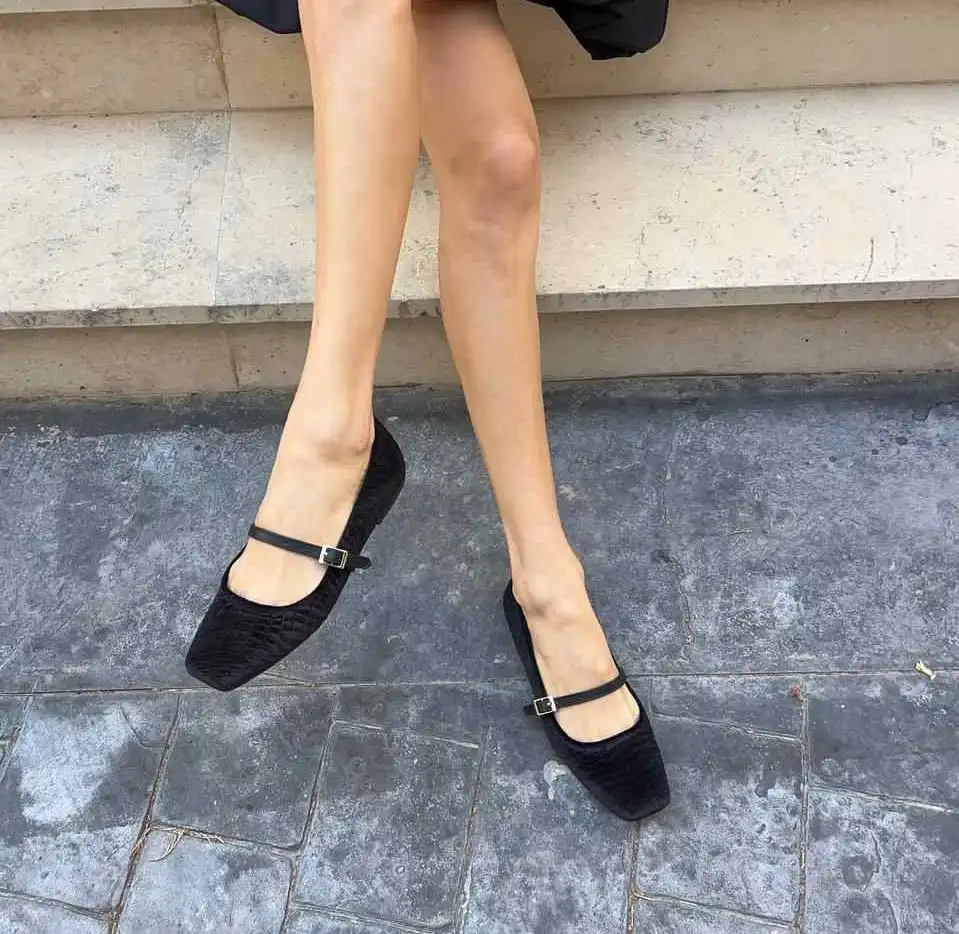 La’per Mary Jane Flats